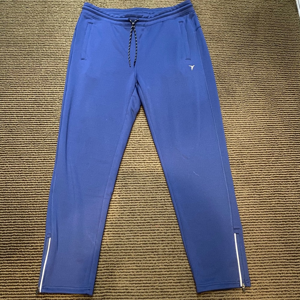 Men’s Old Navy Active Jogger.